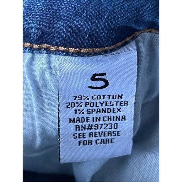 B6 Almost Famous Women's Denim Frayed Flared Jeans Blue Size 5‎ - Picture 4 of 8